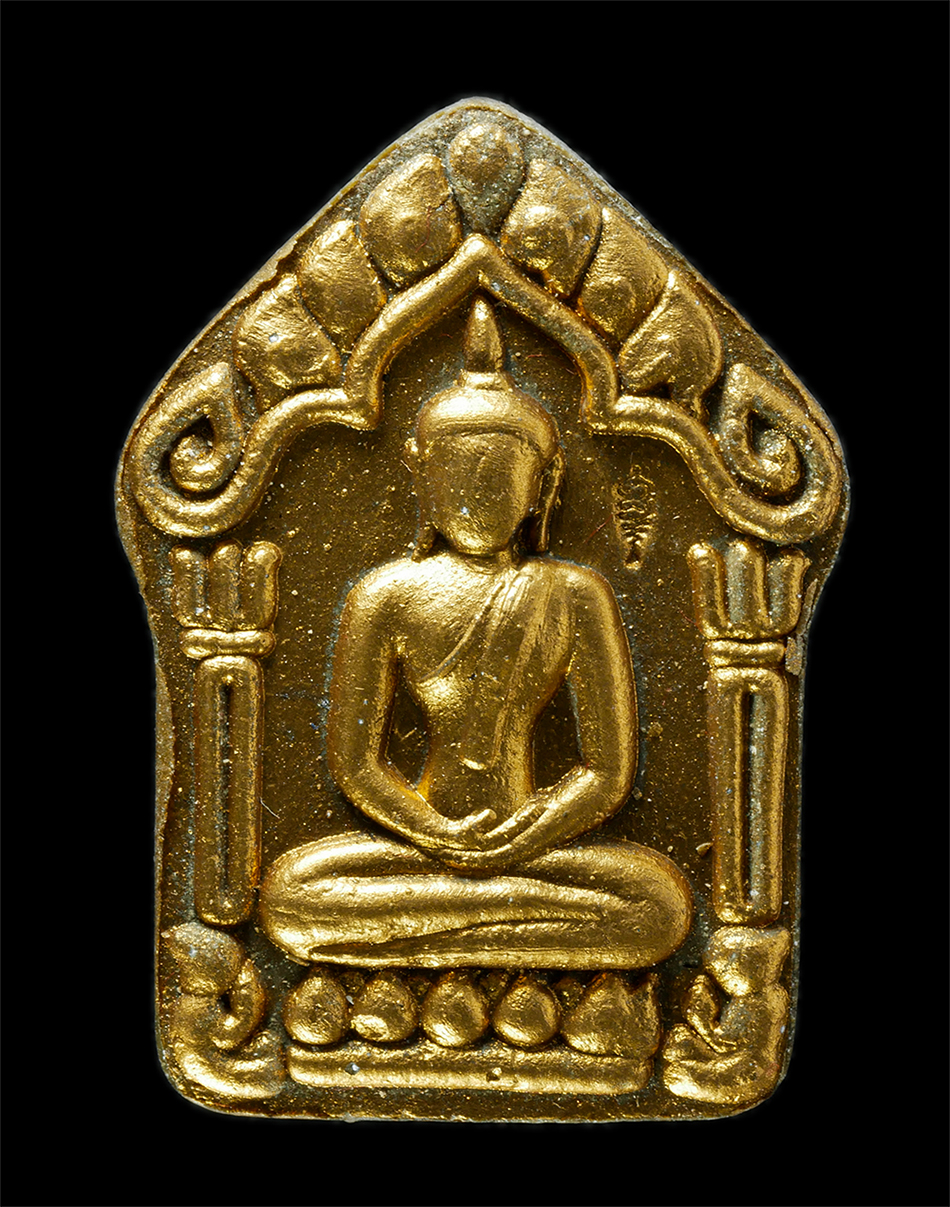 2568-03-31 (15)ap.jpg - พระขุนแผน หลวงปู่ทวน ปุสวโร วัดโป่งยาง อ.แก่งหางแมว จ.จันทบุรี อายุ 110 ปี พ.ศ.2561 เนื้อผงพุทธคุณ ผงว่าน ผงน้ำมัน ปัดทอง ตอกโค๊ต ฝังพลอยเสก ฝังตะกรุด [..] | https://kamulet.in.th